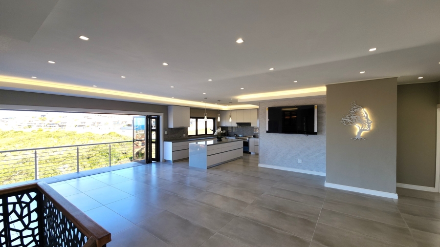 4 Bedroom Property for Sale in Seemeeu Park Western Cape